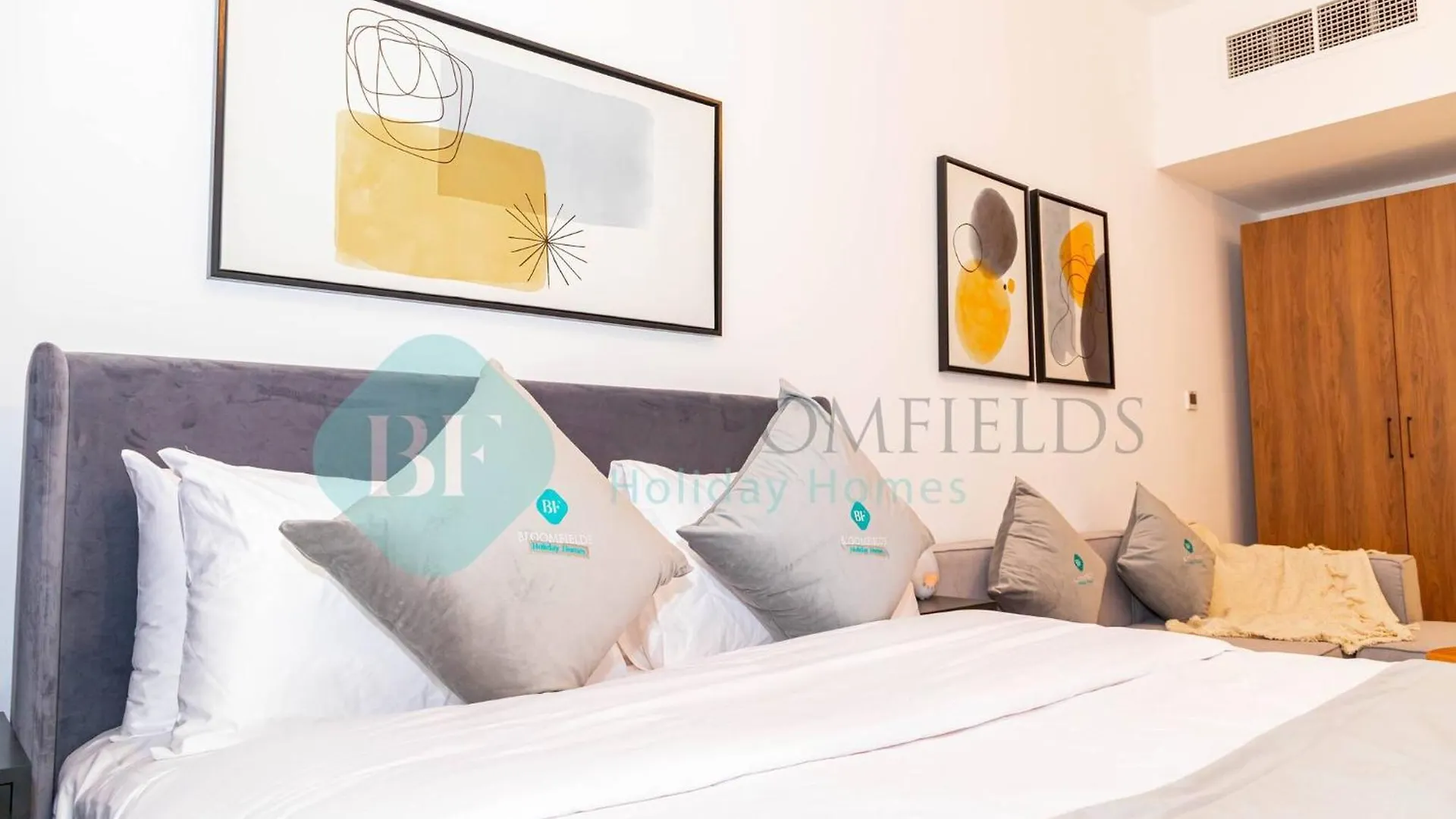 Bloomfields Stylish Stu In Oasis Masdar City 아부다비